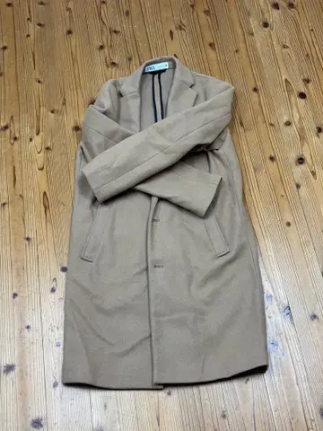 ZARA 베이지 코트 EUR M