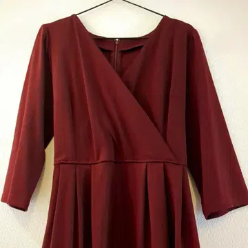 새상품급 카슈쿨 원피스 버건디 7부 소매 리본 포함