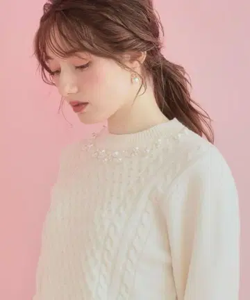 Couture Brooch 펄톤 디자인 아란 패턴 니트 아이보리 S