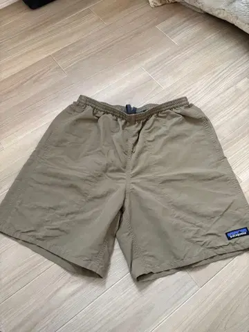 patagonia 베이지 숏팬츠 S