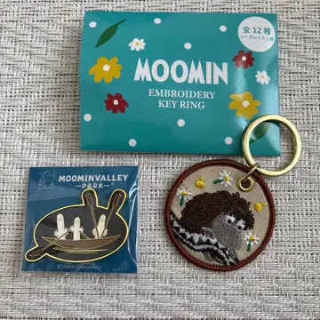 무민 밸리파크 한정판 자수 반지 키링 핀 배지