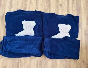 GU 마시멜로우 필 크루넥 세트 (곰) XS 네이비 2벌 세트