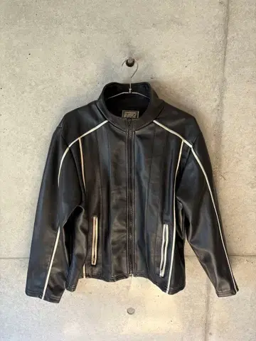 SULLEN TOKYO 페이크 가죽 자켓