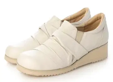 JS Heartlavel 제이 하트라벨 슬립온