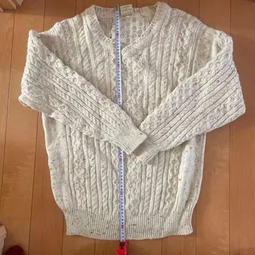 아이보리 케이블 니트 스웨터 L 사이즈