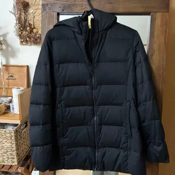 UNIQLO 다운 자켓 블랙