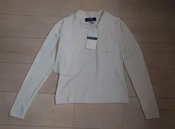 새상품 엠즈 그레이시 긴팔 니트