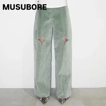 [ 새상품급 ] MUSUBORE 다이아컷 가죽 팬츠 퍼 팬츠 민트