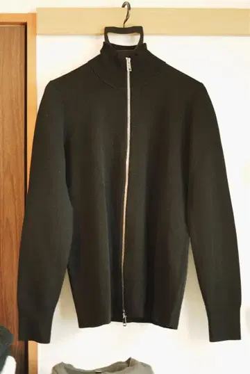 Theory 블랙 풀 집업 니트 XS