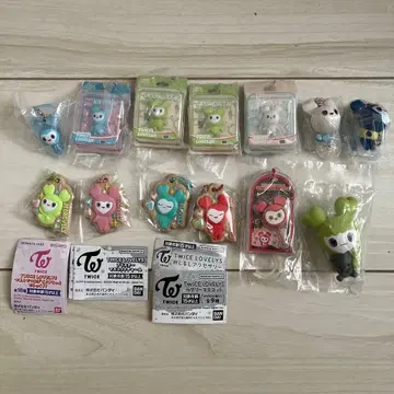 TWICE LOVELYS 가챠가챠 묶음 판매