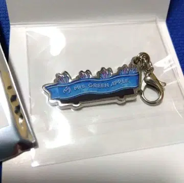 Mrs. GREEN APPLE 메탈 참 컬렉션 FJORD 플로트