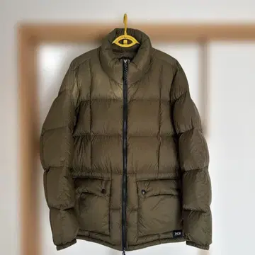 TAION 패커블 볼륨 다운 자켓