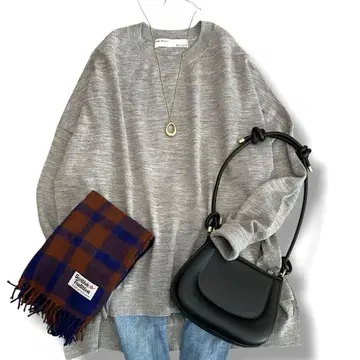 새상품 헬로봉쥬르 라빠르망 사이드 슬릿 니트 울 그레이 F