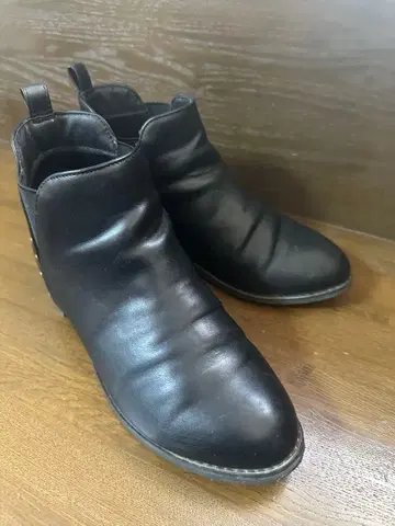 블랙 가죽 사이드 고어 부츠 M 사이즈