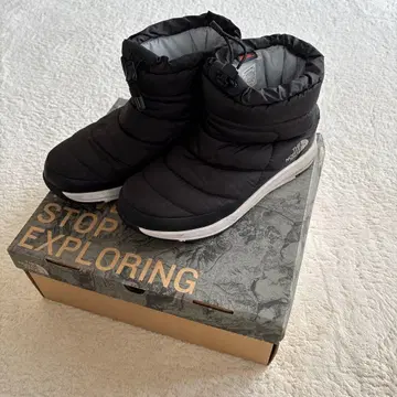 THE NORTH FACE 블랙 부츠