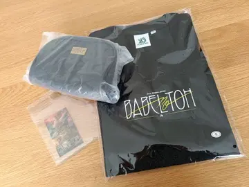 Mrs. GREEN APPLE 바벨탑 티셔츠 S 파우치