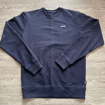 patagonia 크루넥 맨투맨 S 사이즈/네이비