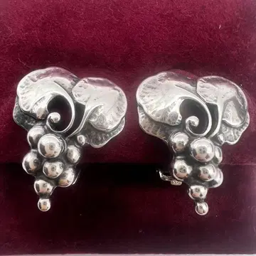 조지 젠슨 1996 헤리티지 컬렉션 그레이프 귀찌