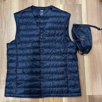 UNIQLO 울트라 라이트 다운 베스트 네이비 S 사이즈