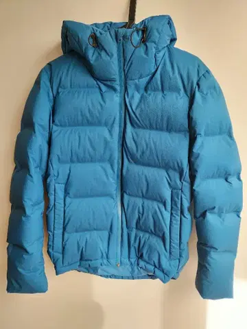 [새상품급] UNIQLO 유니클로 심리스 다운 후드티 S 블루 발수 경량