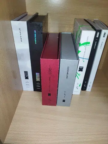 (트레이딩 카드 부속) OMEGA X 앨범 세트