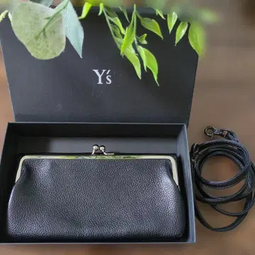 Y's 블랙 가죽 가마구치 지갑 스트랩 포함