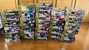 건담 프라모델 HGUC 묶음 판매 35개 (1개 제작 중 포함)