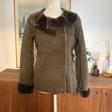 프리미엄 토스카나 브리사 무스탕 코트 다크 브라운 빅 칼라 XS