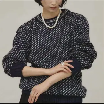 새상품급 캘런솔로지 Miller Rayner 크루넥 니트 풀오버