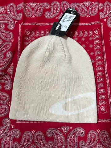 [ cityboy 은퇴품 ] Oakley 베이지 비니