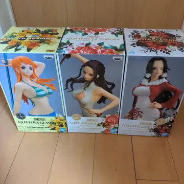 원피스 글리터 & 글래머러스 피규어 세트 로빈 나미 행콕