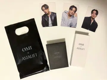 아스타리프트 x OMI 콜라보 포토 카드 스마트폰 스탠드가 되는 백 행거