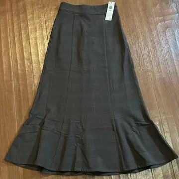 이카(ikka) 따뜻한 Beasystretch 스커트 체크 무늬 브라운