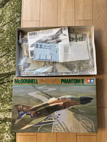 Tamiya McDonnell F-4C/D Phantom II 1/48