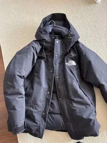 2024년 THE NORTH FACE 블랙 다운 자켓 XL 새상품급