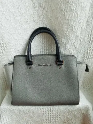 마이클코어스 핸드백 바이컬러