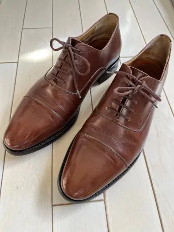 Berwick1707 브라운 스트레이트 팁