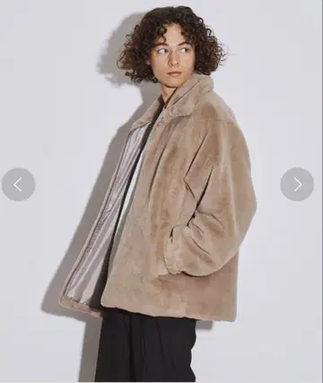 tk. TAKEO KIKUCHI 블루종 베이지 인조 모피 지퍼