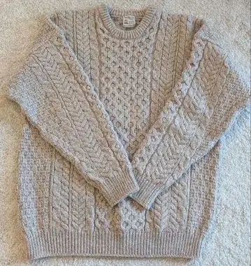 새상품급 INVERALLAN 니트 L