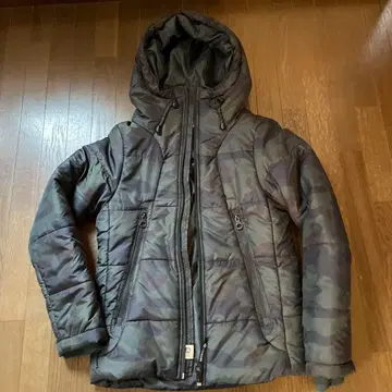 카모 패턴 점퍼 S 사이즈