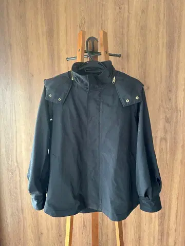 ROPE 후드 부착 블랙 마운틴 후드티