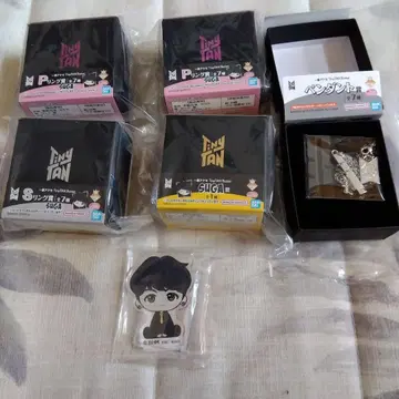 이치방 액세서리 타이니탄 SUGA