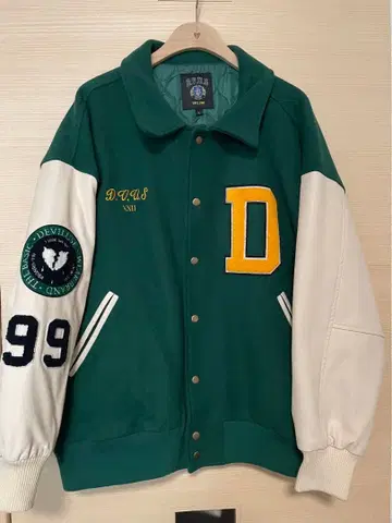 deviluse 바시티 자켓