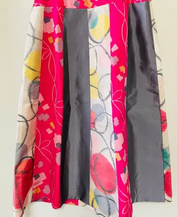 하나 오이 실크 스커트