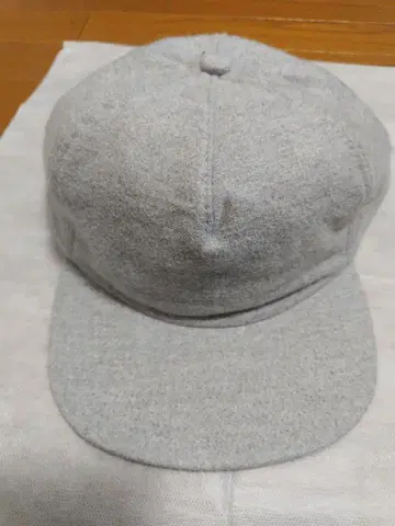 The Elder Statesman 캡 론 헤르만