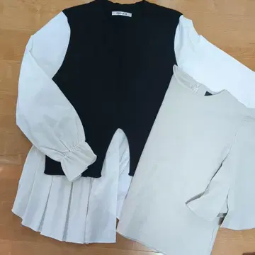 RADIATE UNTITLED 2점 묶음 판매