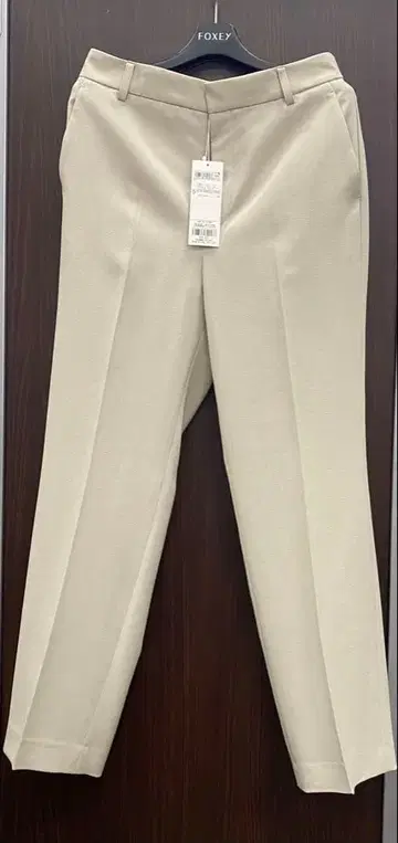 23구 새상품 슬랙스 베이지 38