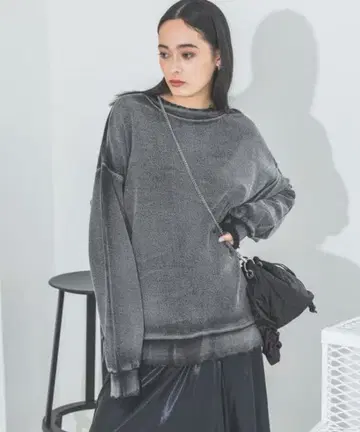 JEANASIS 핸드 블리치 크러쉬 풀오버