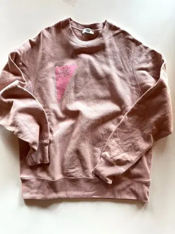 새상품급 뉴나우 new now 맨투맨 핑크