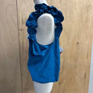 프릴 달린 파랑 토트백